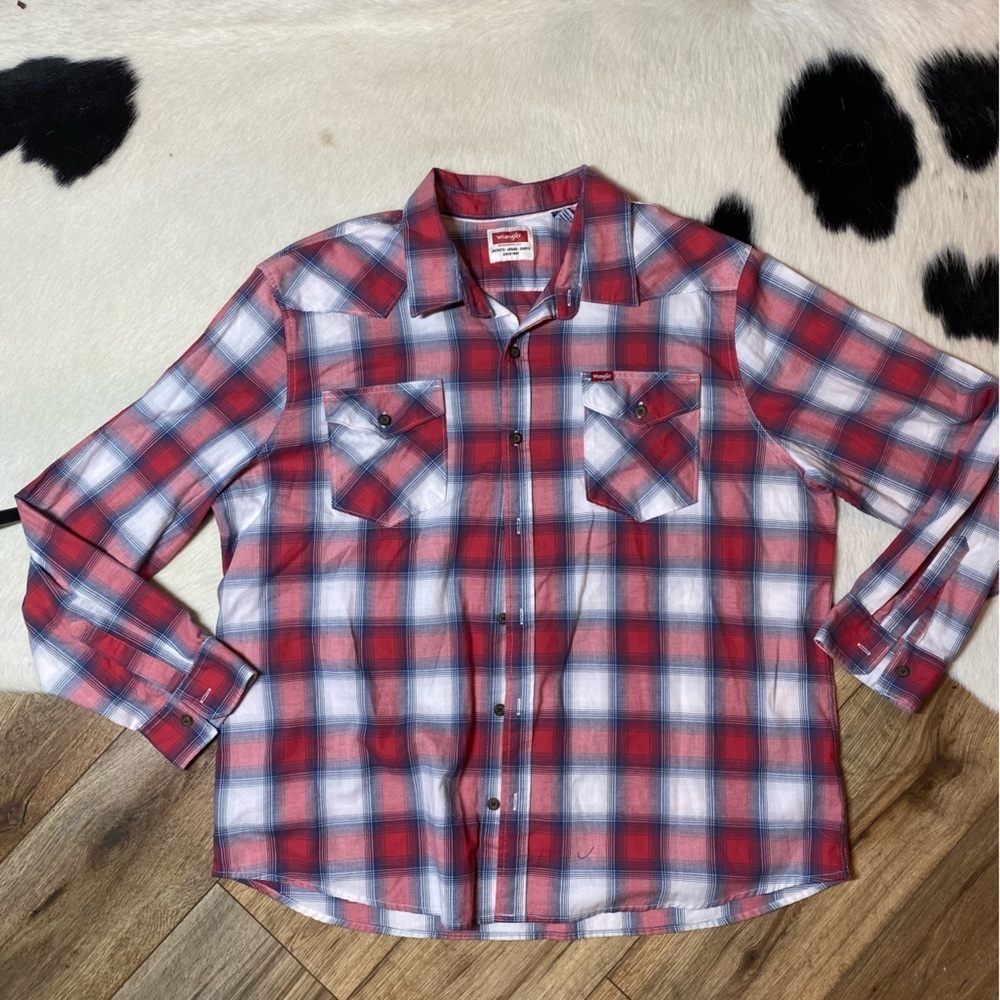 Wrangler Men's Western Red Plaid Button Down Long Sleeve Shirt